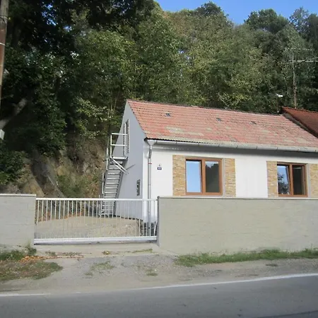 U Zlateho Krizku * Velké Meziříčí